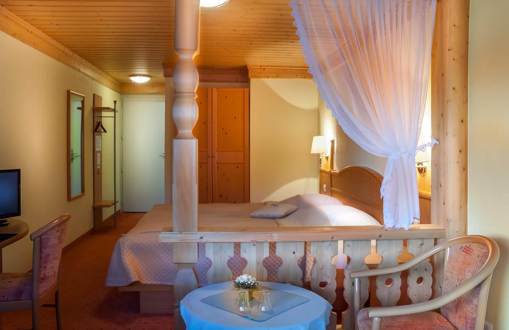 Seehotel Boutique Jaegerhof-Hubertus Фолензее Екстер'єр фото