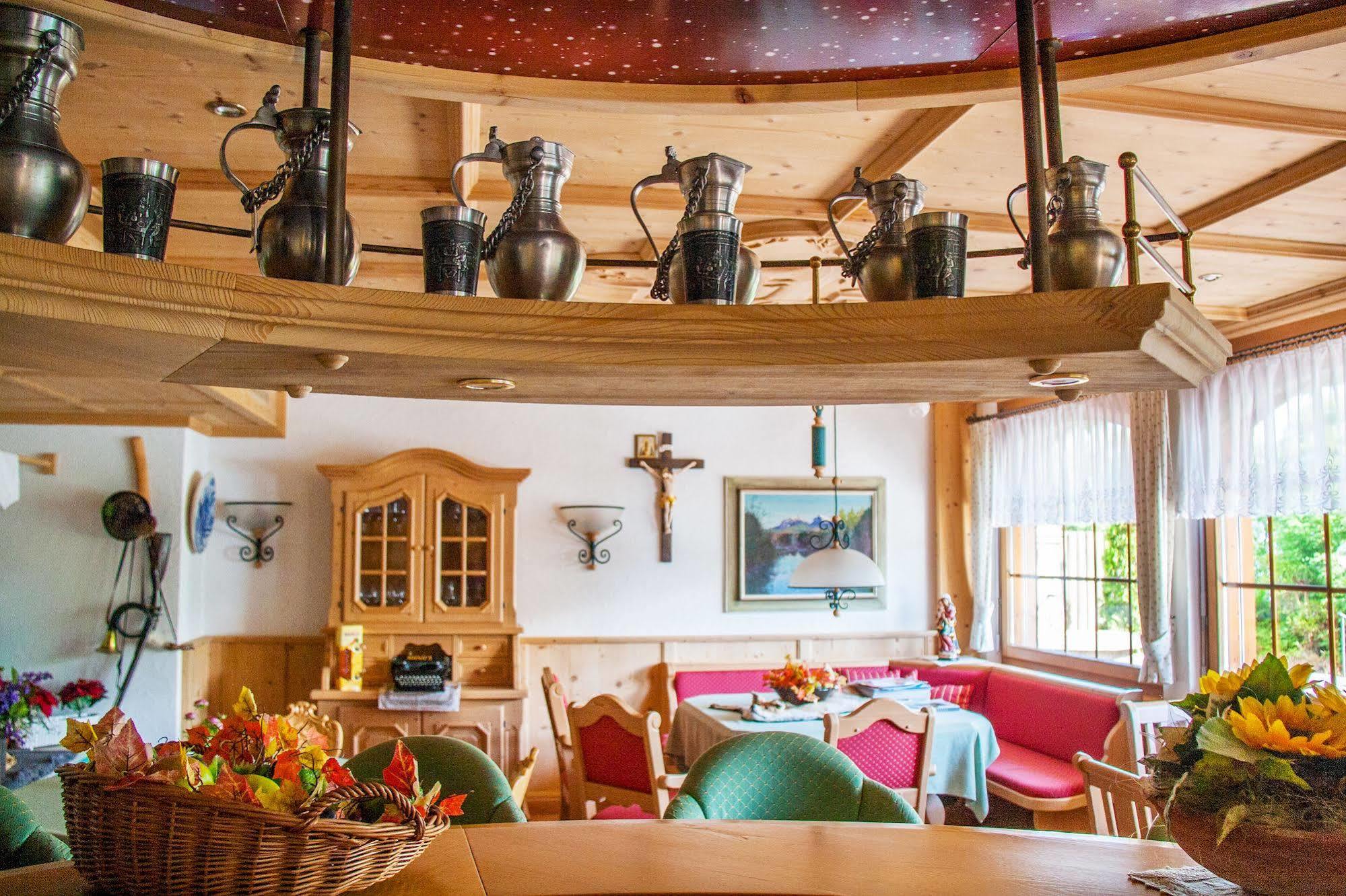 Seehotel Boutique Jaegerhof-Hubertus Фолензее Екстер'єр фото